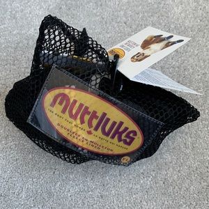 COPY - Muttluks winter dog boot